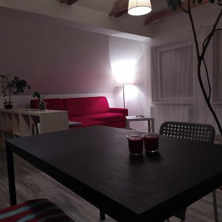 Luxury Accommodation Near Prague Airport Stredokluky Exterior photo